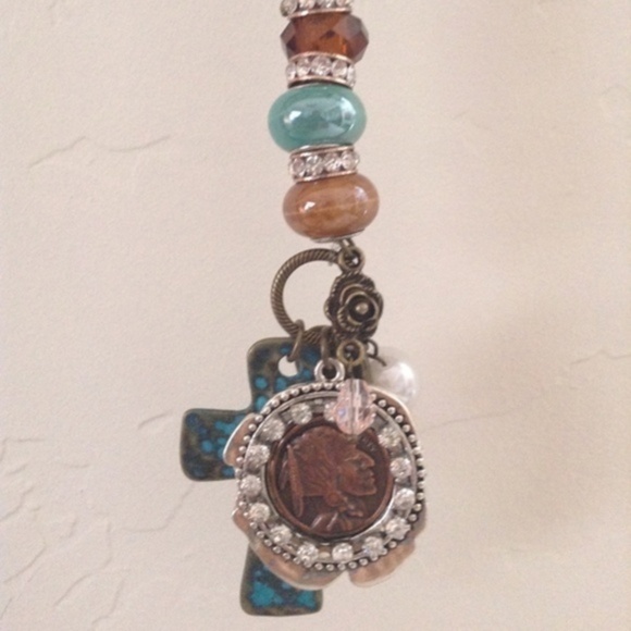 ✨ Bling Indian Penny & Cross Rear View Mirror Hanger ✨ - Picture 3 of 3